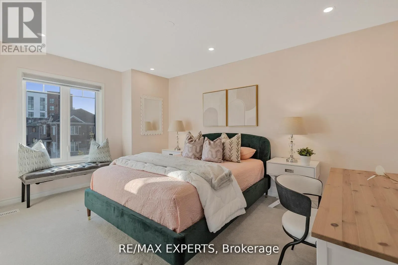 1295 KOVACHIK BOULEVARD