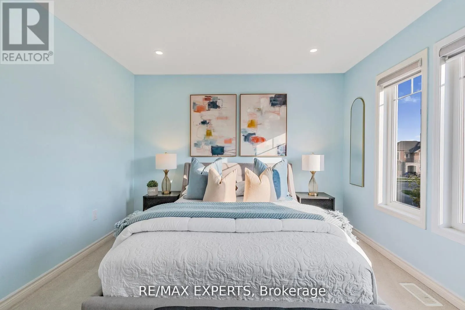 1295 KOVACHIK BOULEVARD