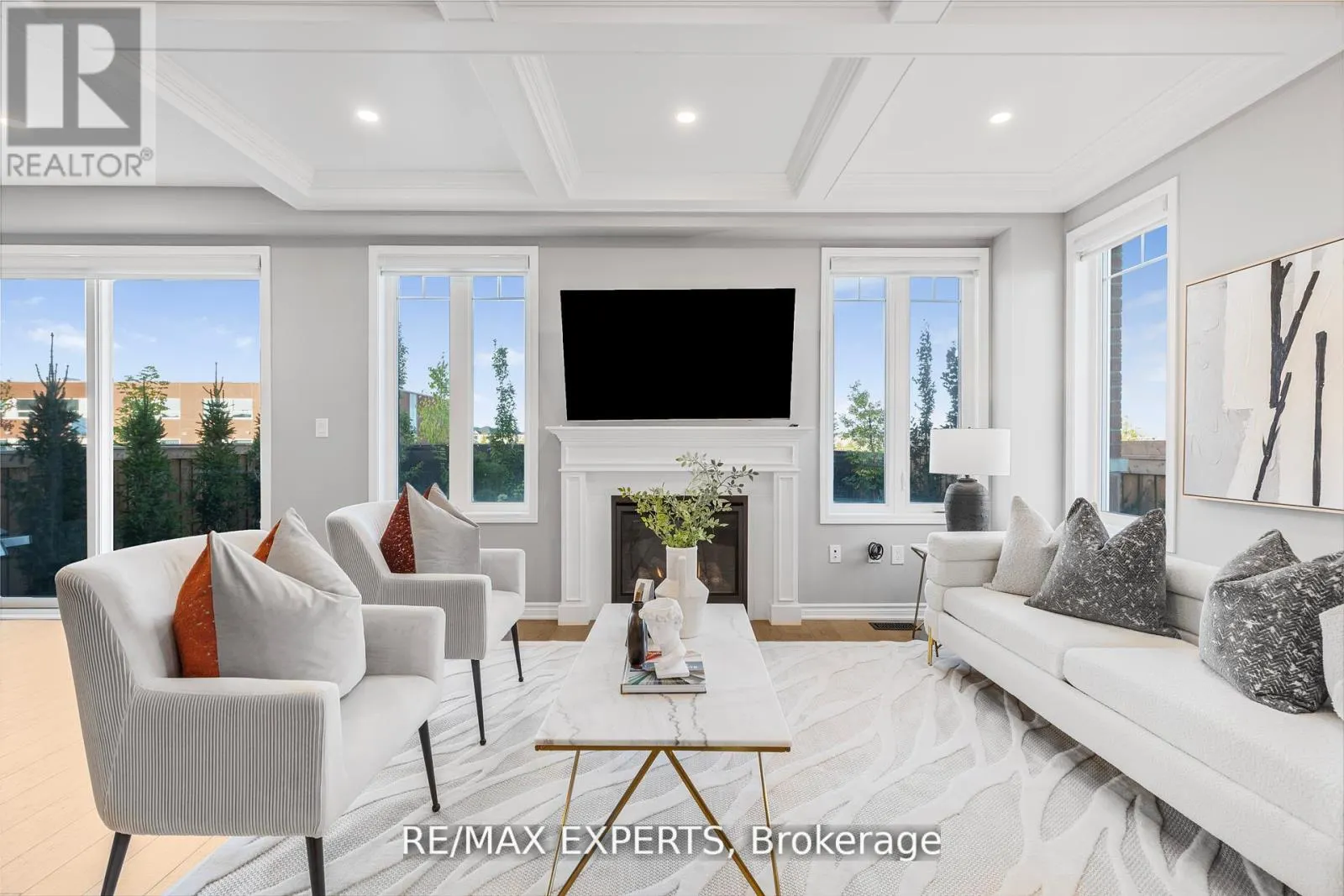 1295 KOVACHIK BOULEVARD