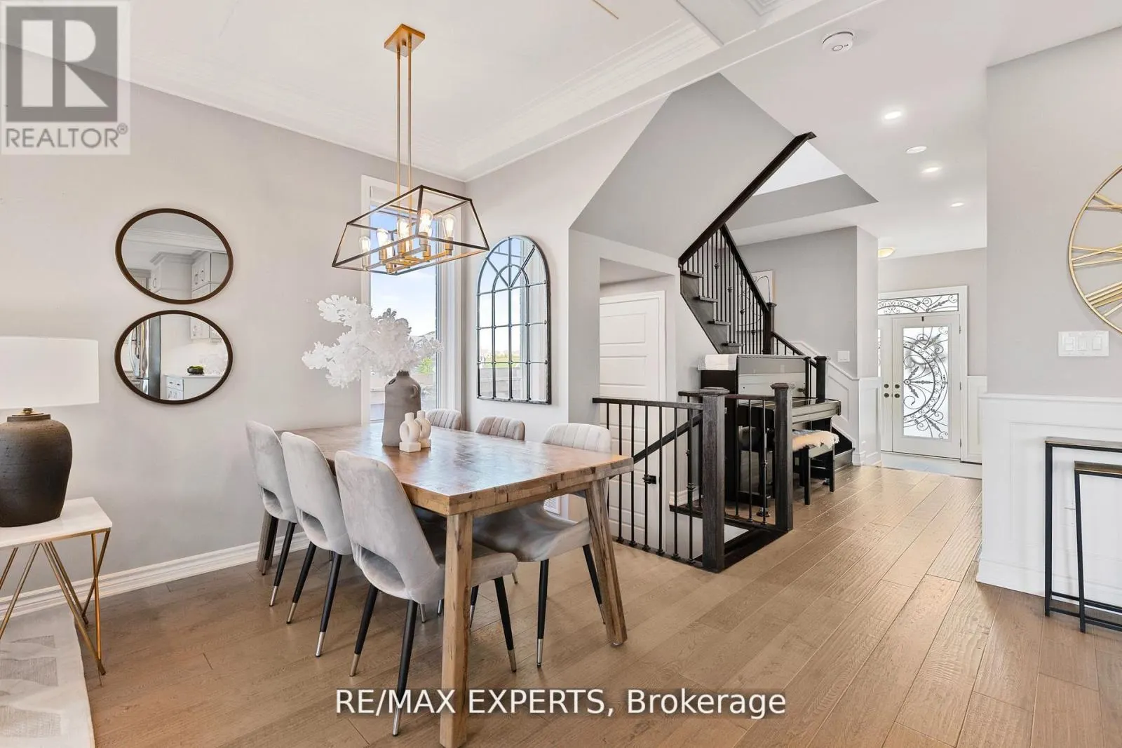 1295 KOVACHIK BOULEVARD