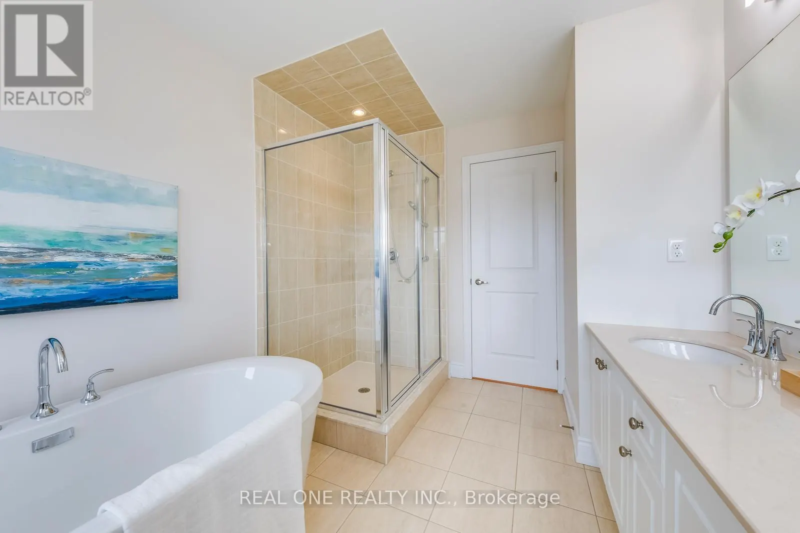 69 EDWARD HORTON CRESCENT