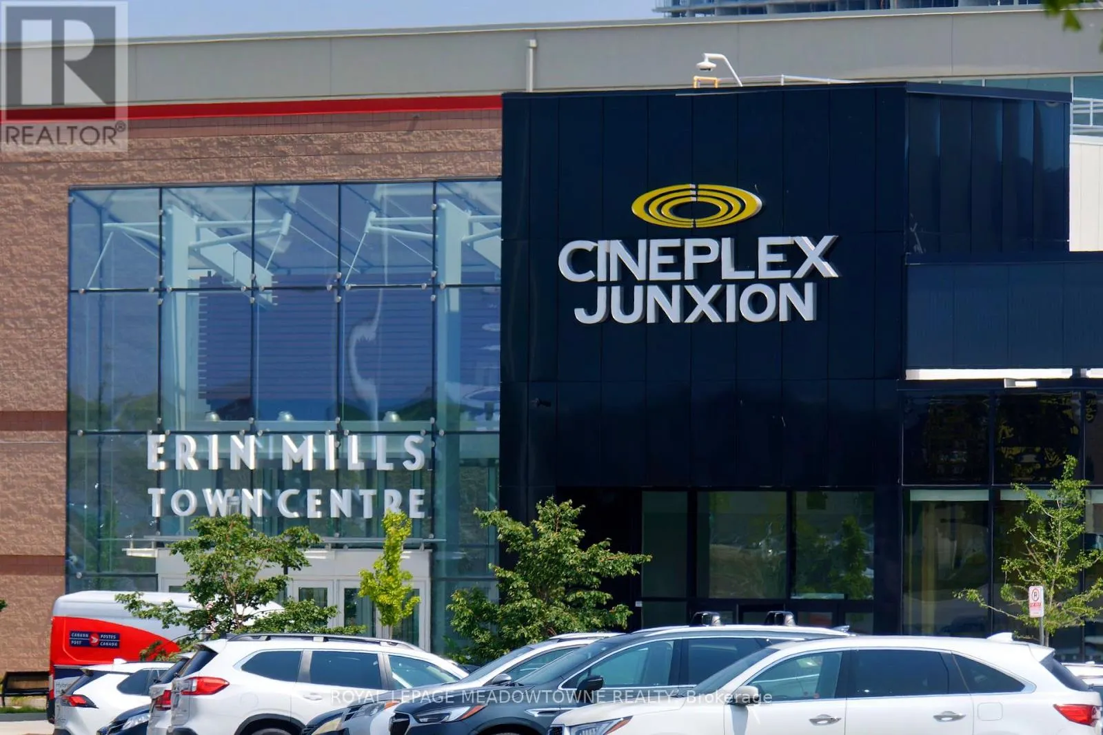 2306 - 2495 EGLINTON AVENUE W