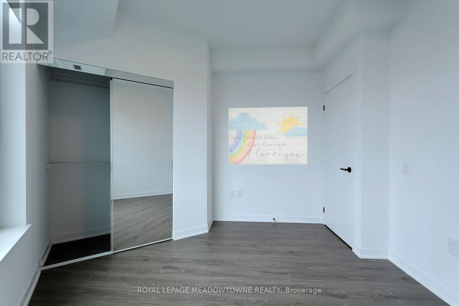 2306 - 2495 EGLINTON AVENUE W