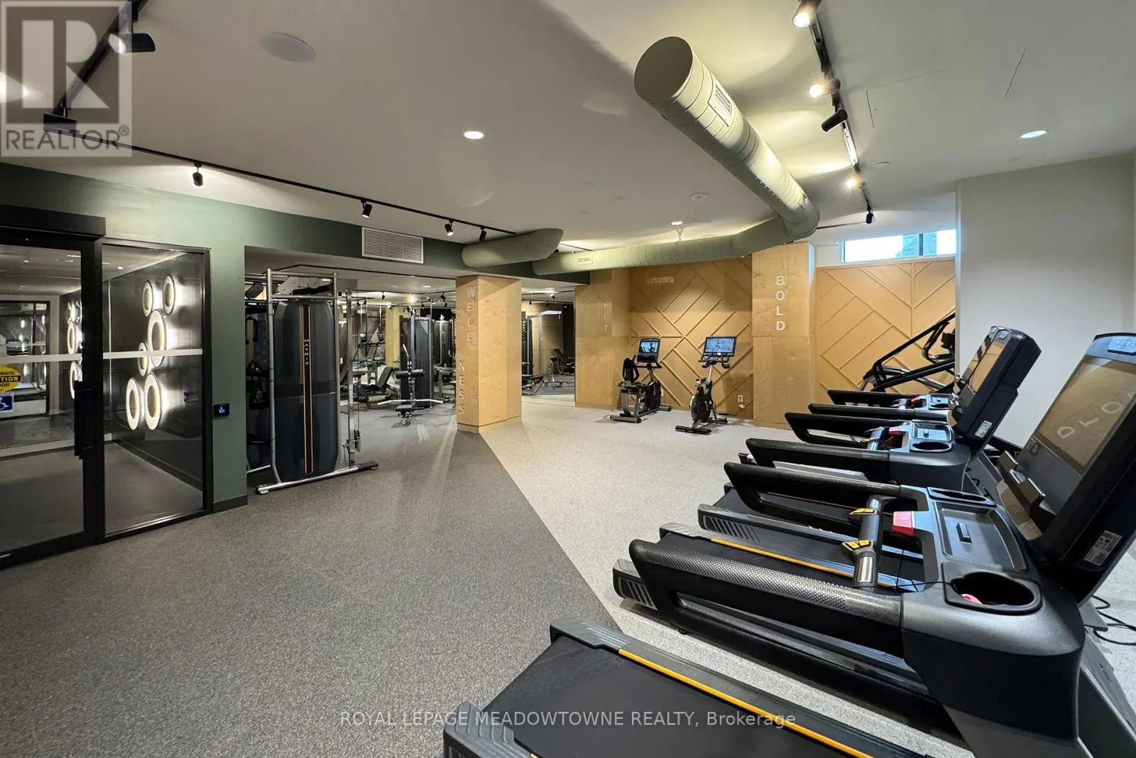 2306 - 2495 EGLINTON AVENUE W