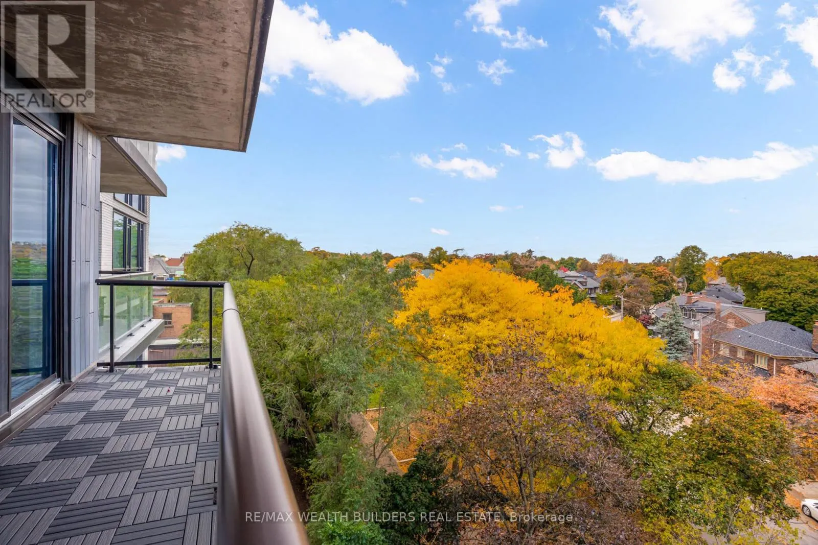 511 - 2118 BLOOR STREET W