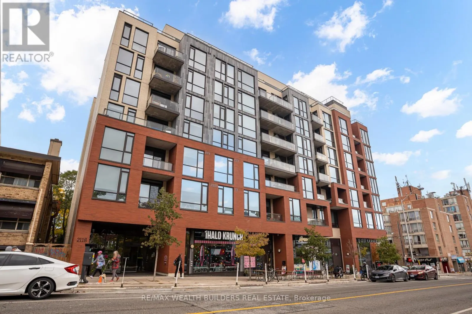 511 - 2118 BLOOR STREET W