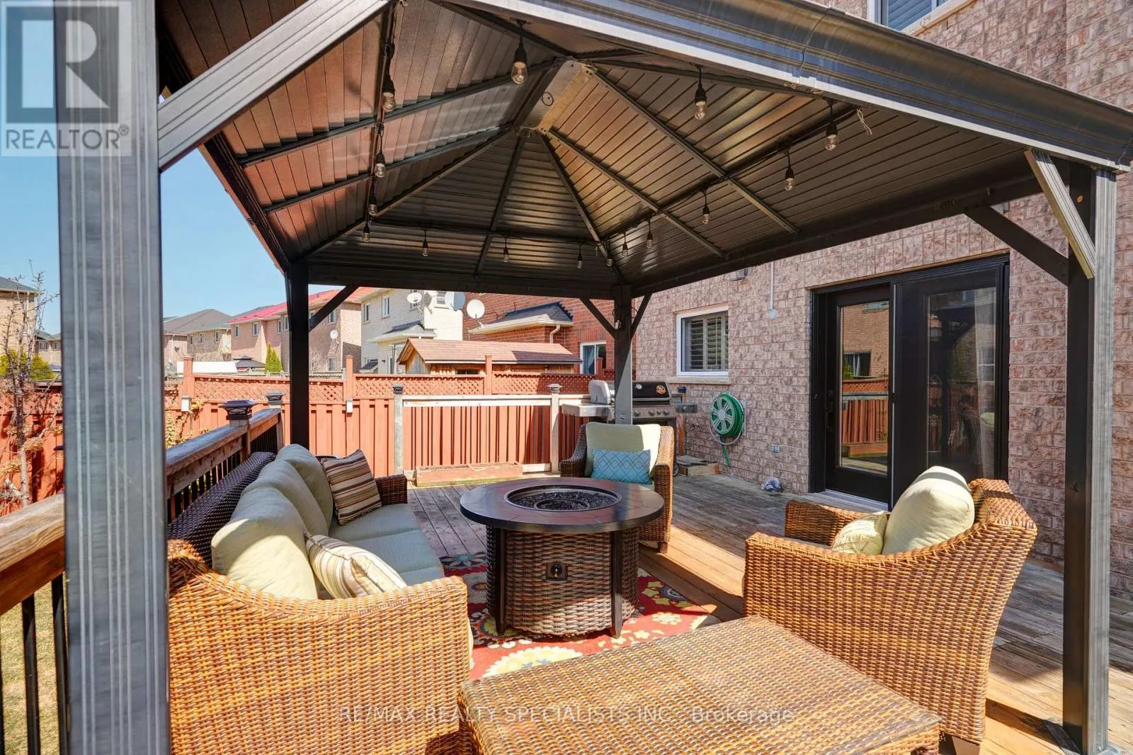 104 EARLSBRIDGE BOULEVARD