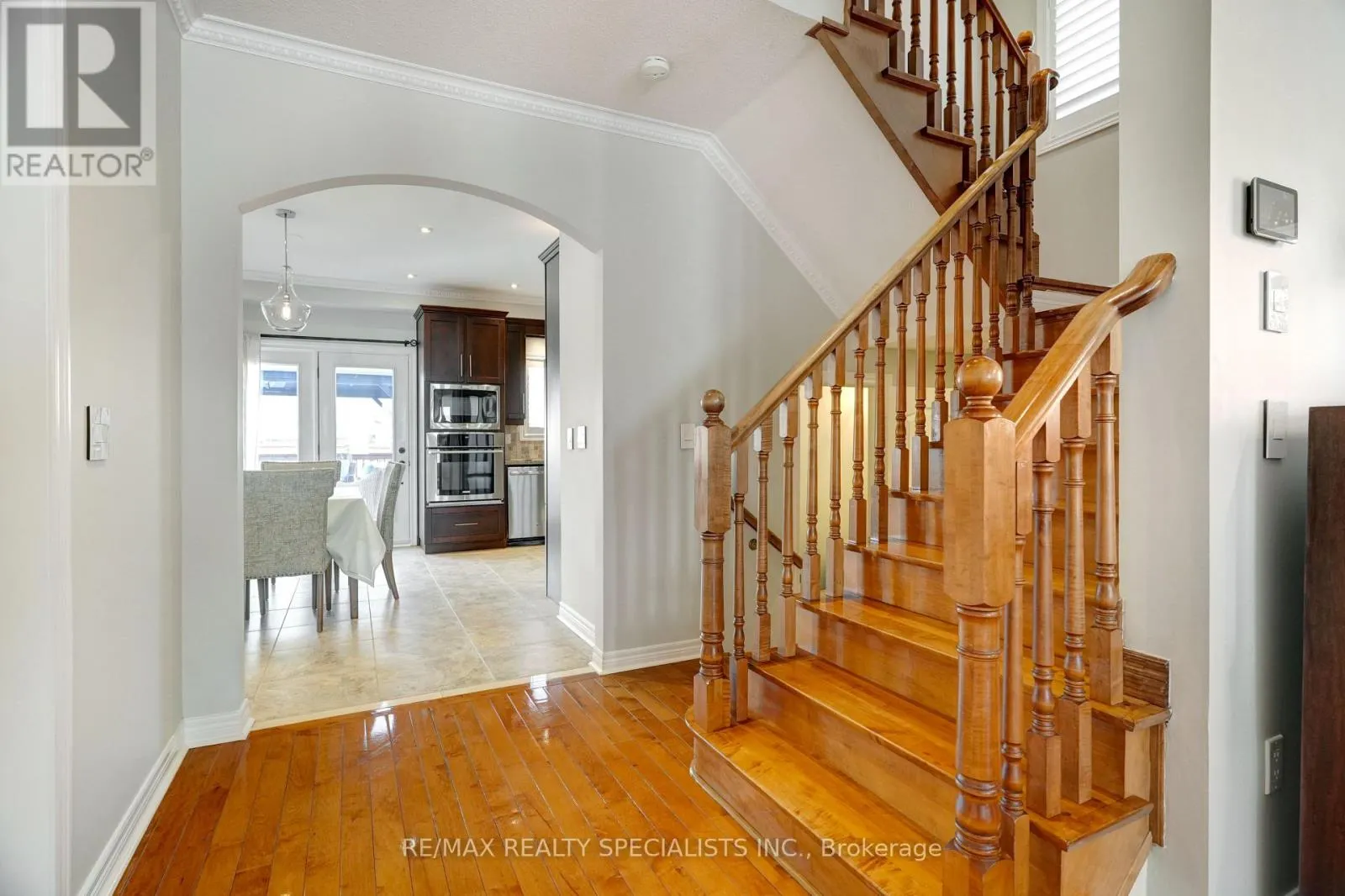 104 EARLSBRIDGE BOULEVARD