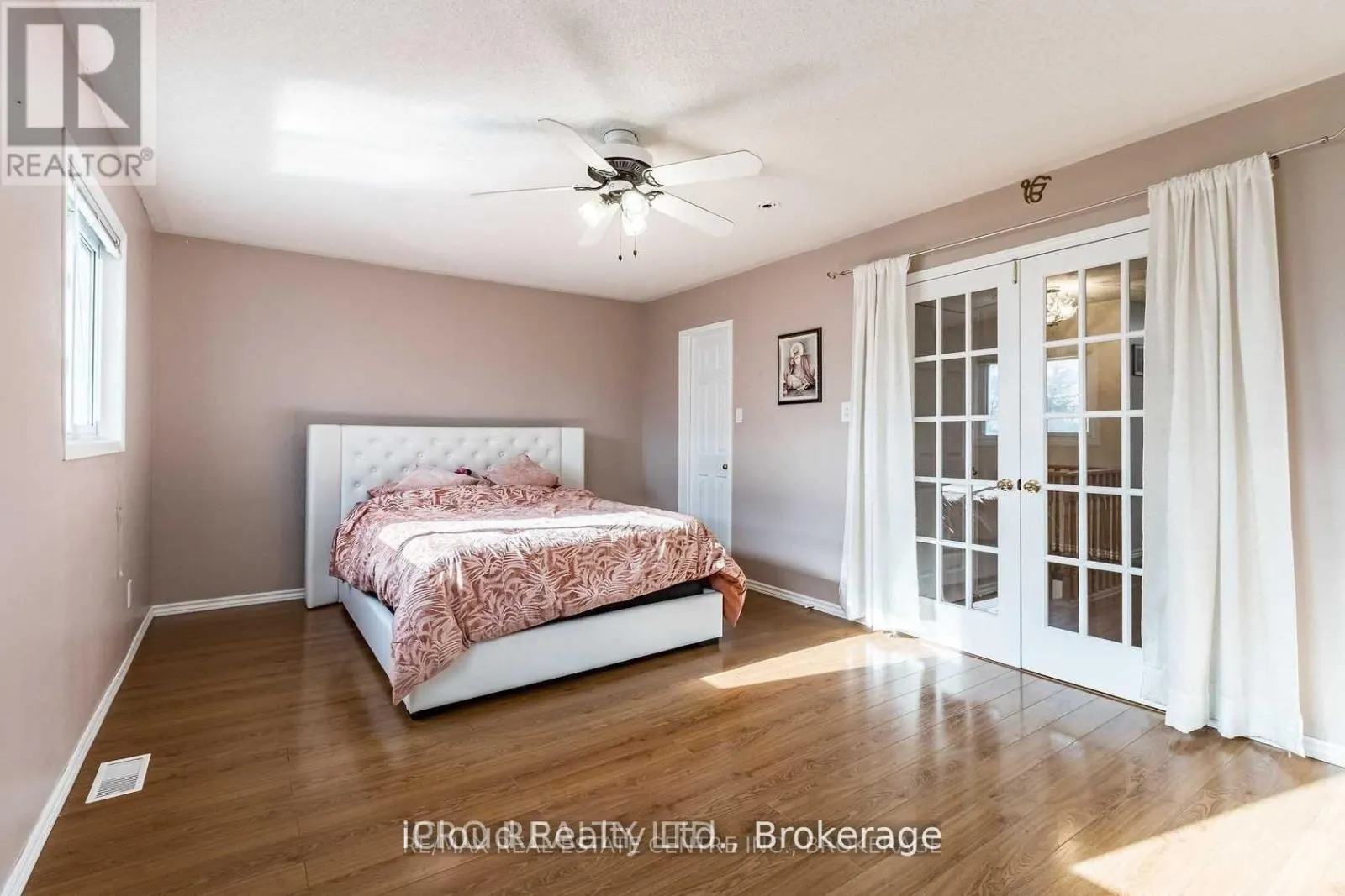 40 MUIRLAND CRESCENT