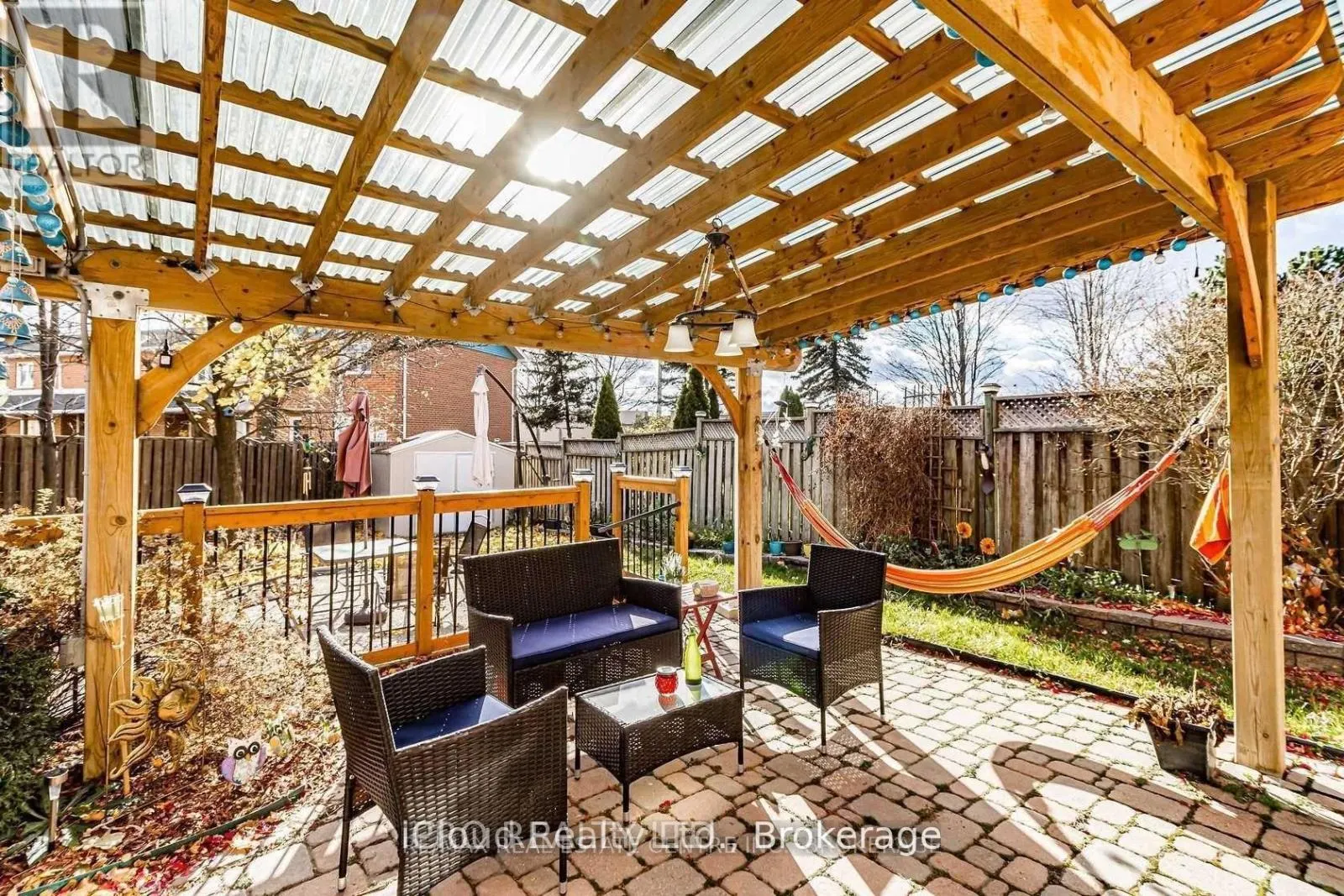 40 MUIRLAND CRESCENT