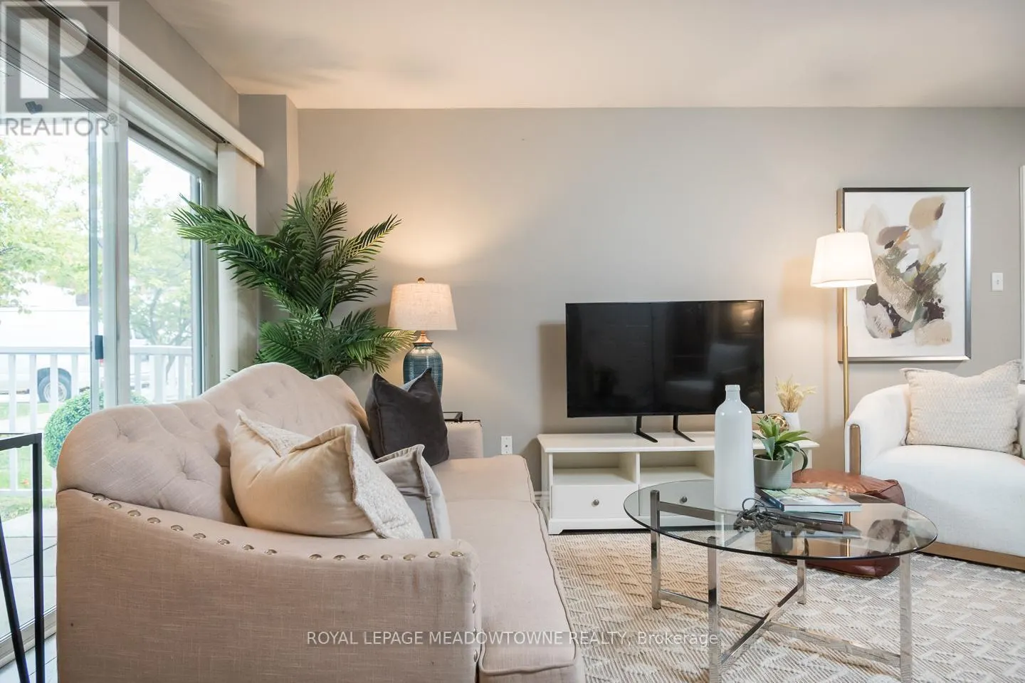 302 - 1701 LAMPMAN AVENUE