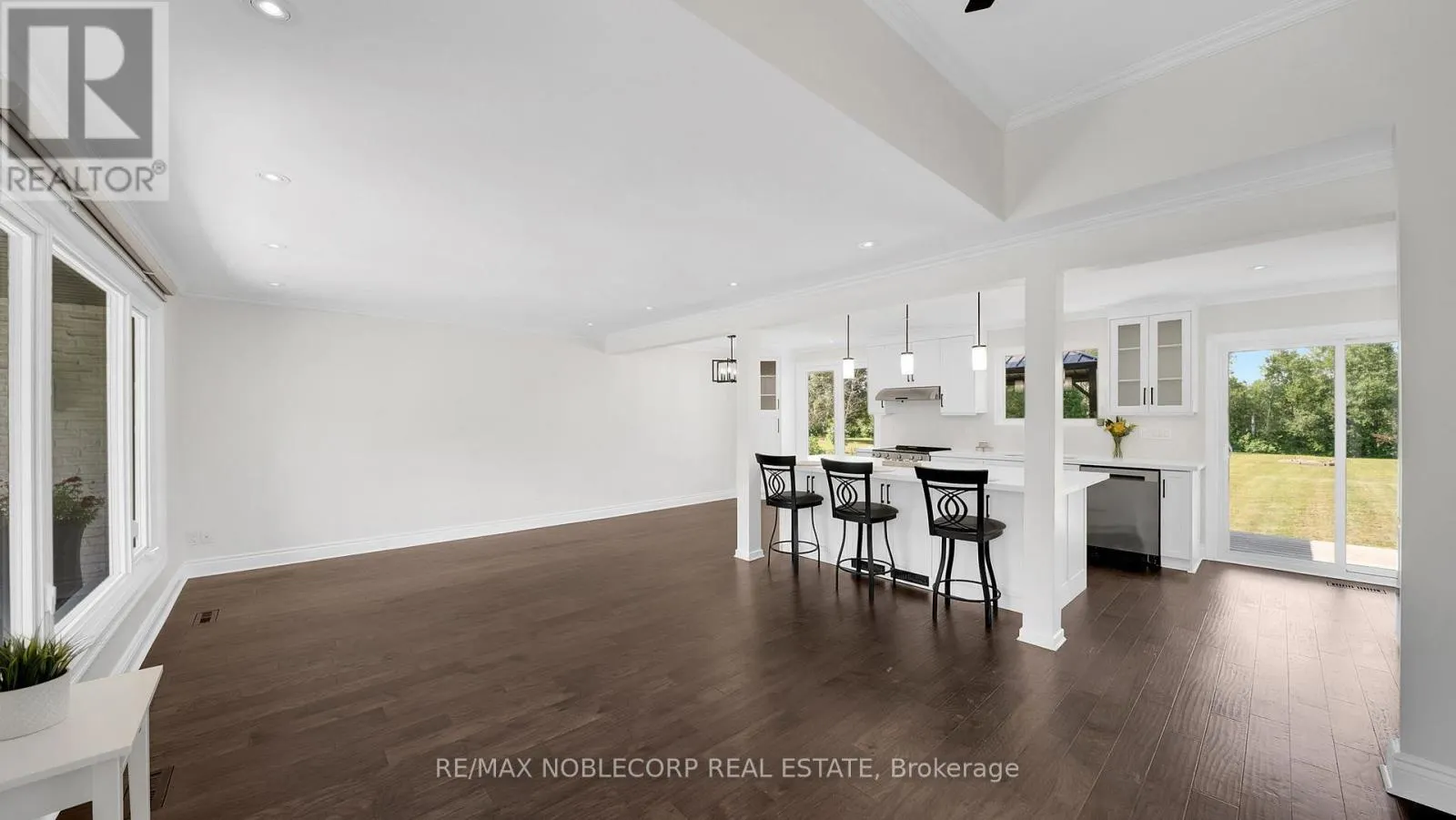 19132 ST ANDREWS ROAD