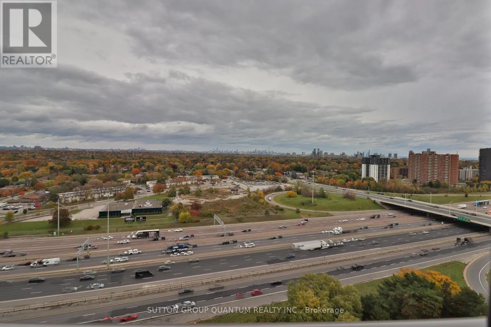 2001 - 627 THE WEST MALL