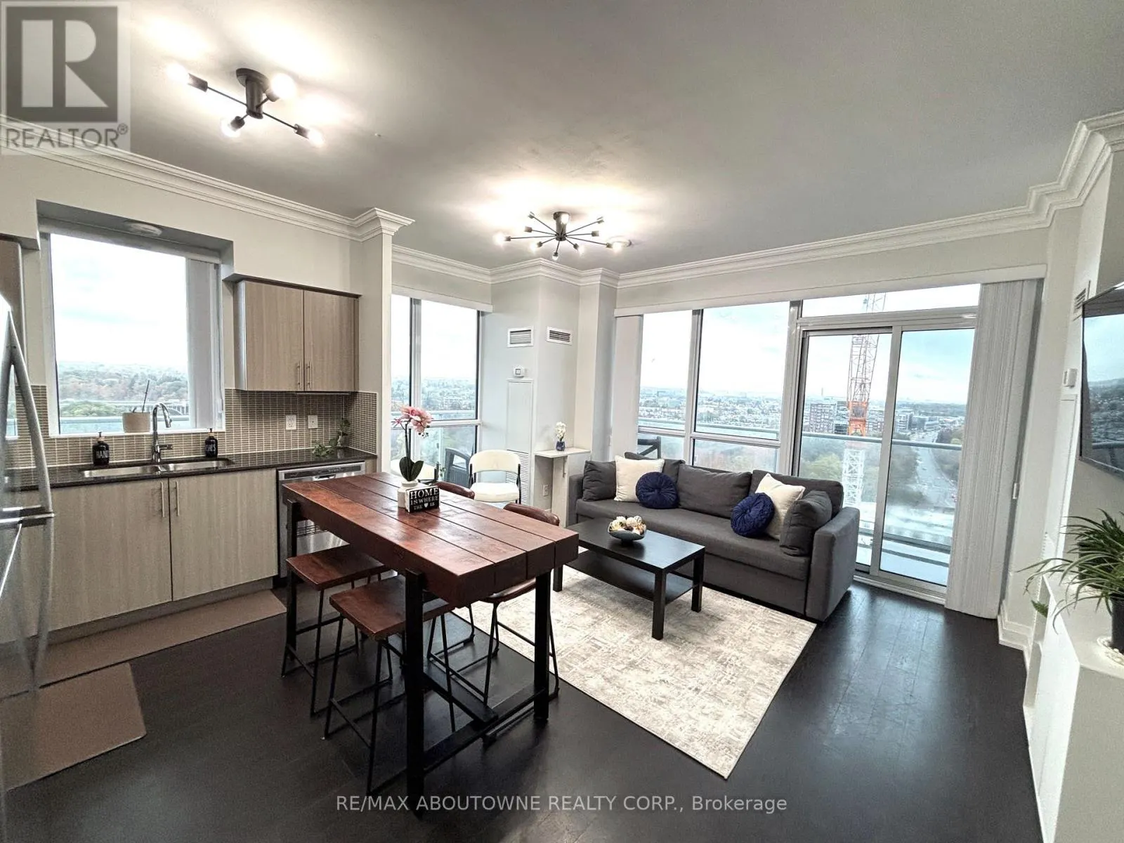 1503 - 65 SPEERS ROAD