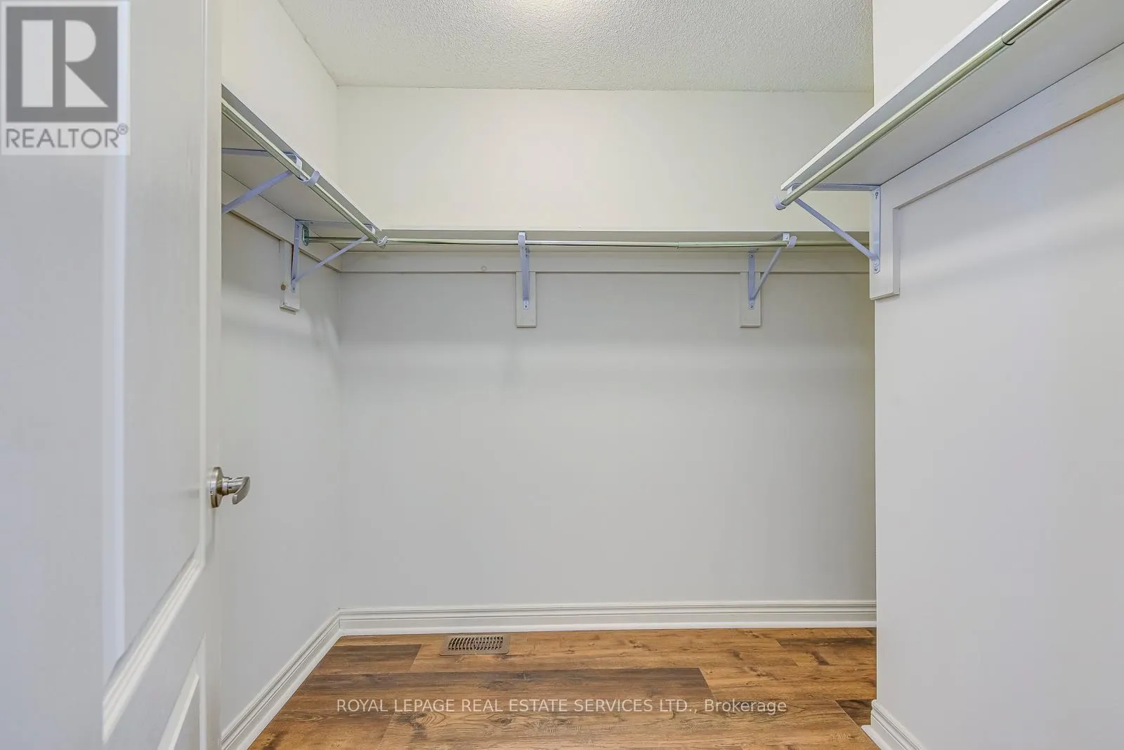 420 GEORGE RYAN AVENUE