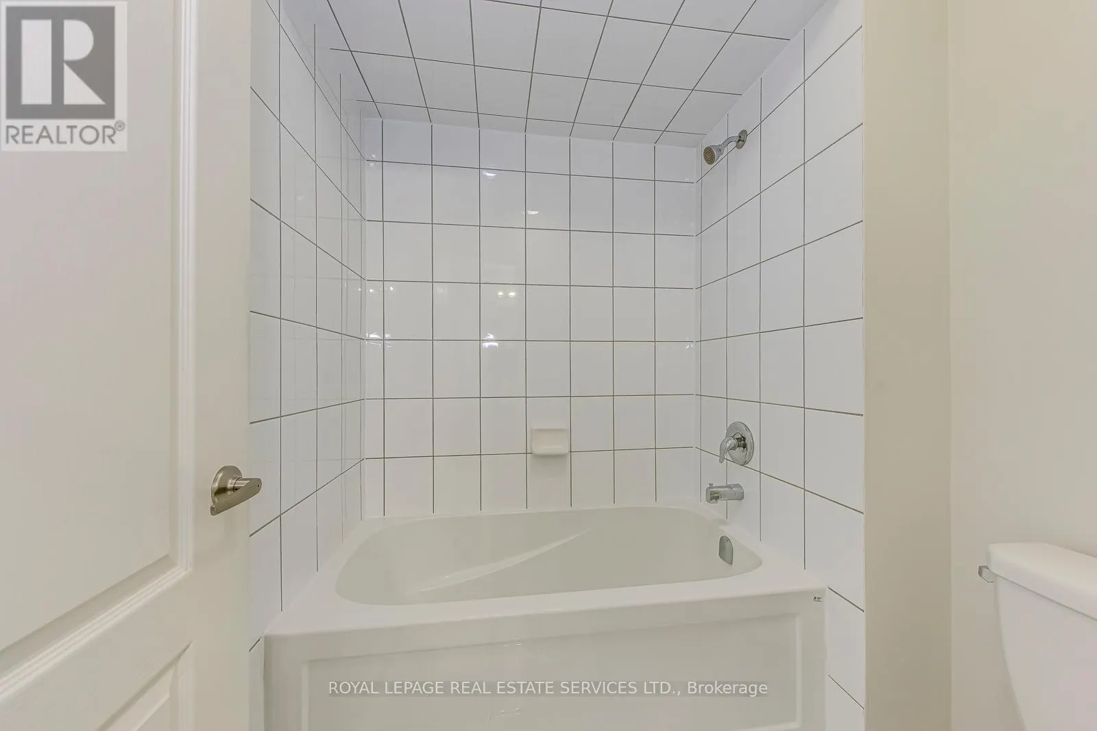 420 GEORGE RYAN AVENUE