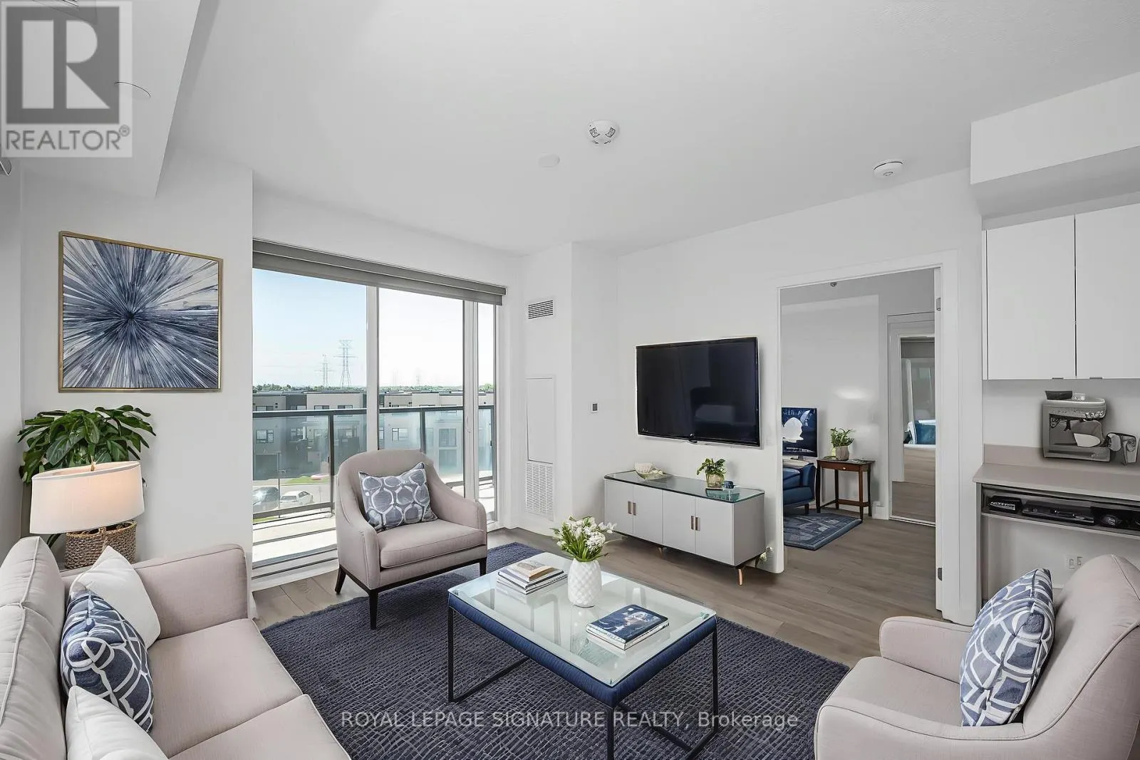 A418 - 3210 DAKOTA COMMON