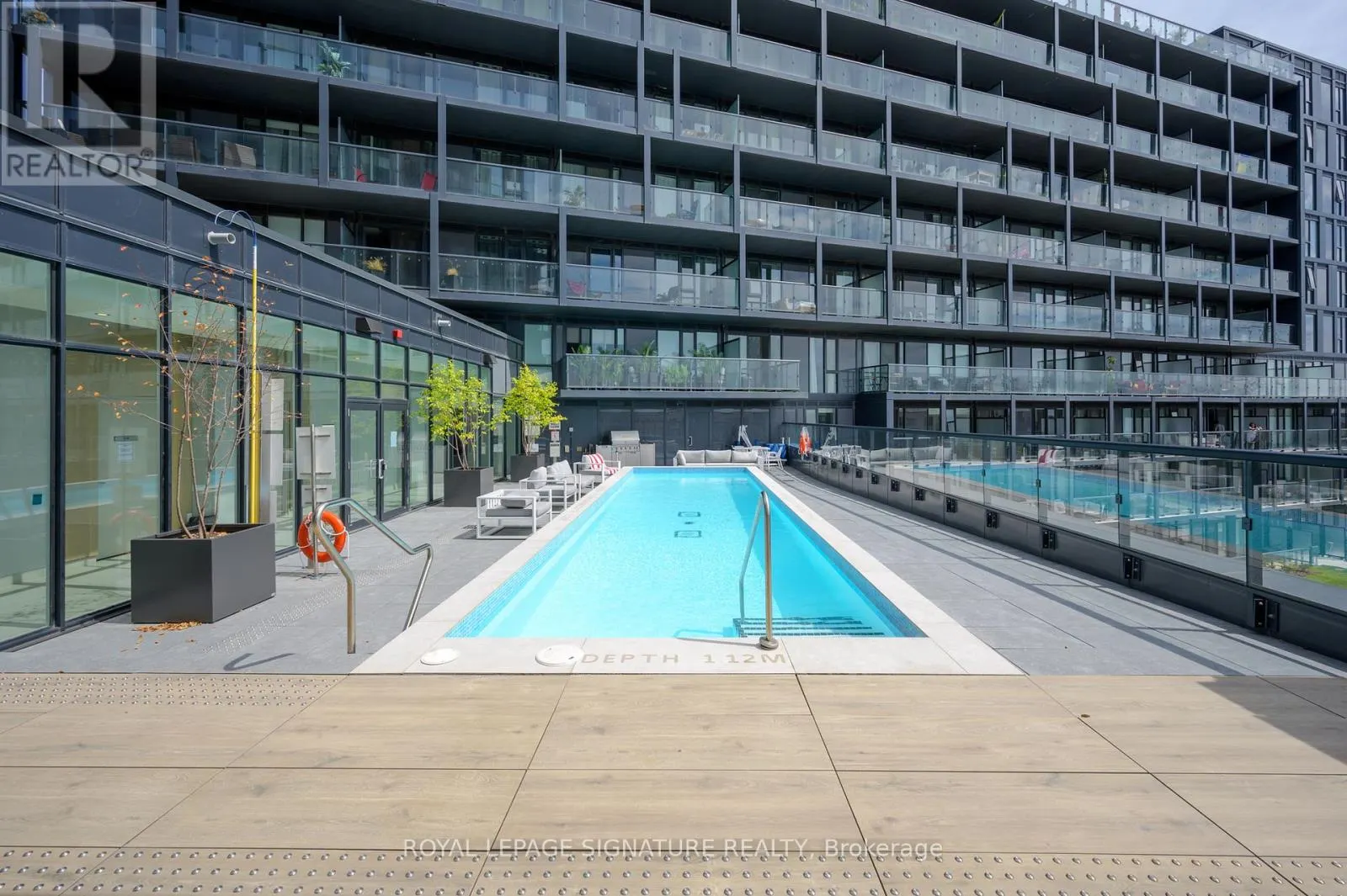 A418 - 3210 DAKOTA COMMON