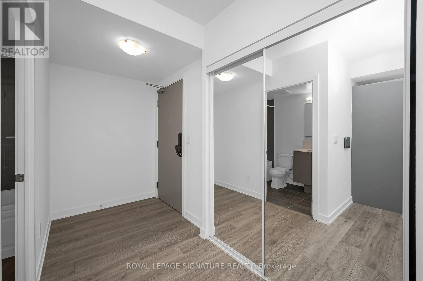 A418 - 3210 DAKOTA COMMON