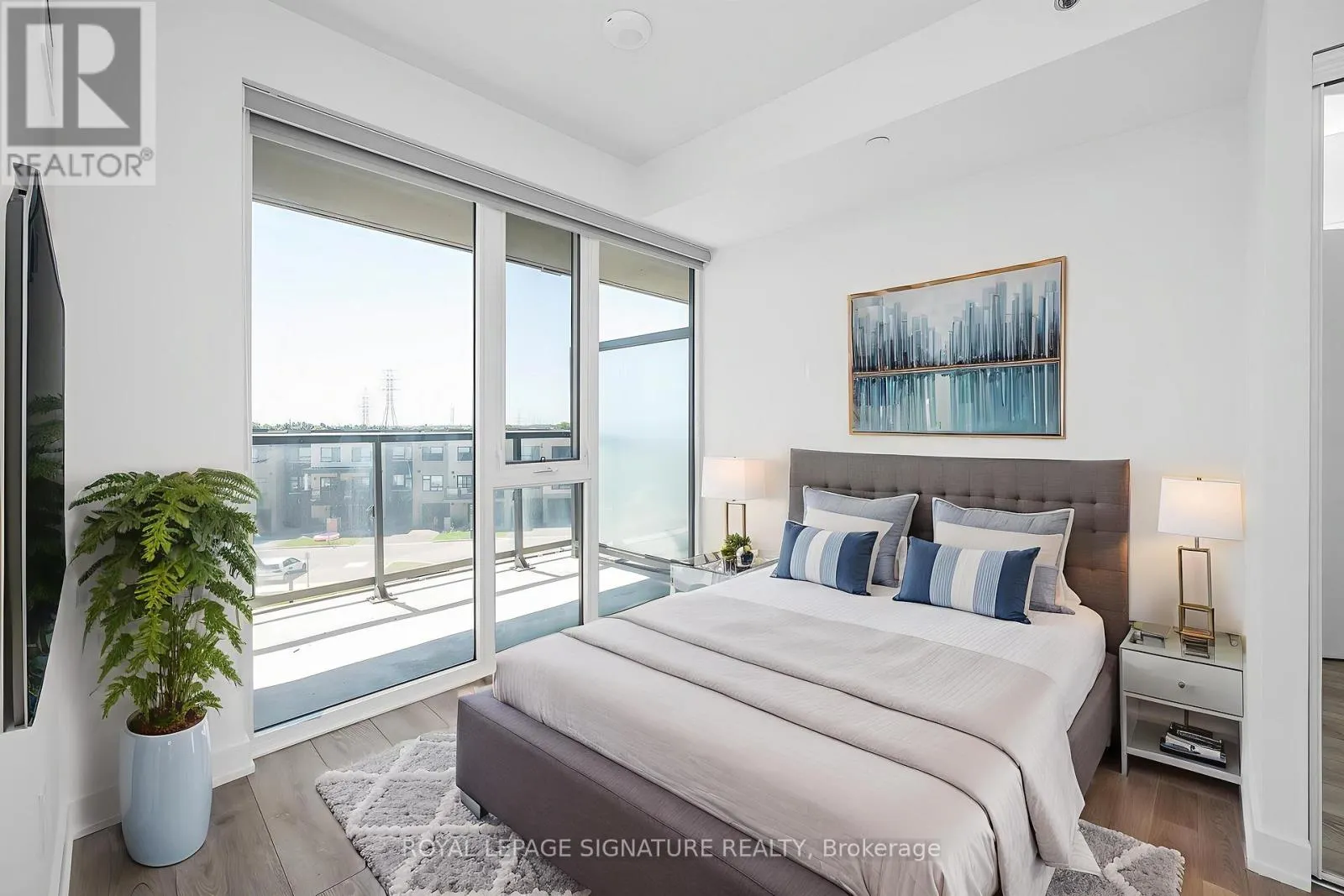 A418 - 3210 DAKOTA COMMON