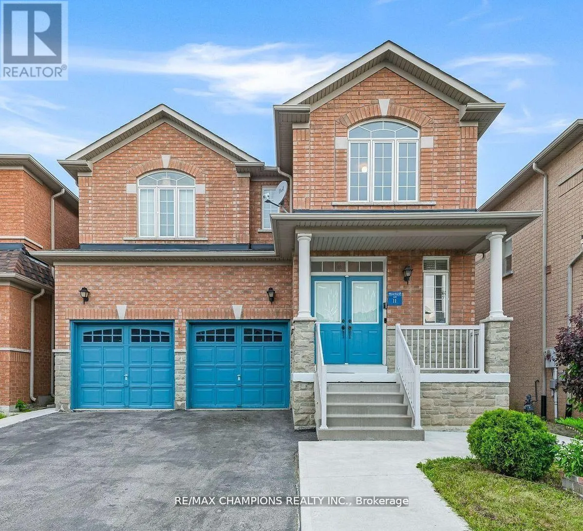 11 CAPE DORSET CRESCENT