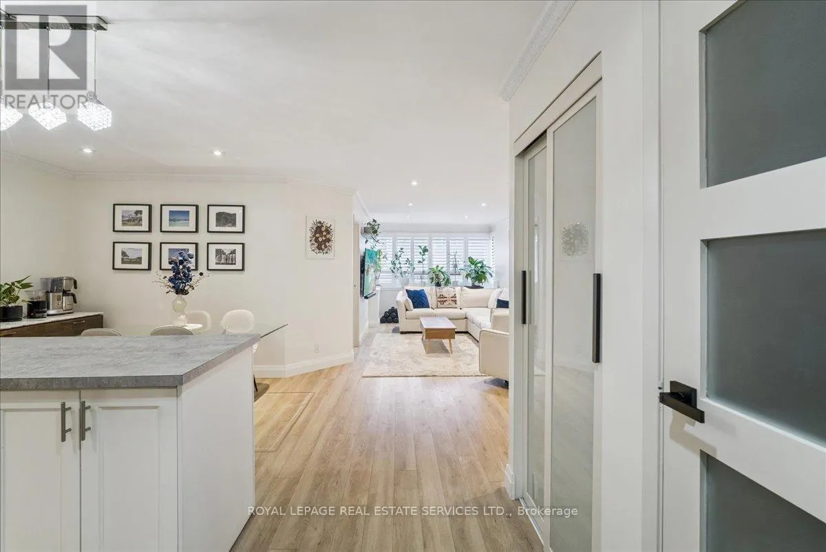 212 - 1275 CORNERBROOK PLACE