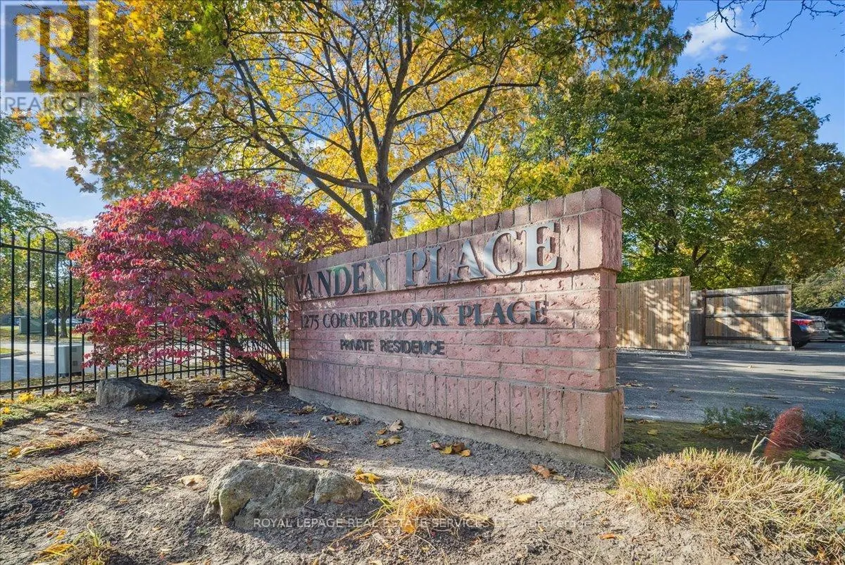 212 - 1275 CORNERBROOK PLACE