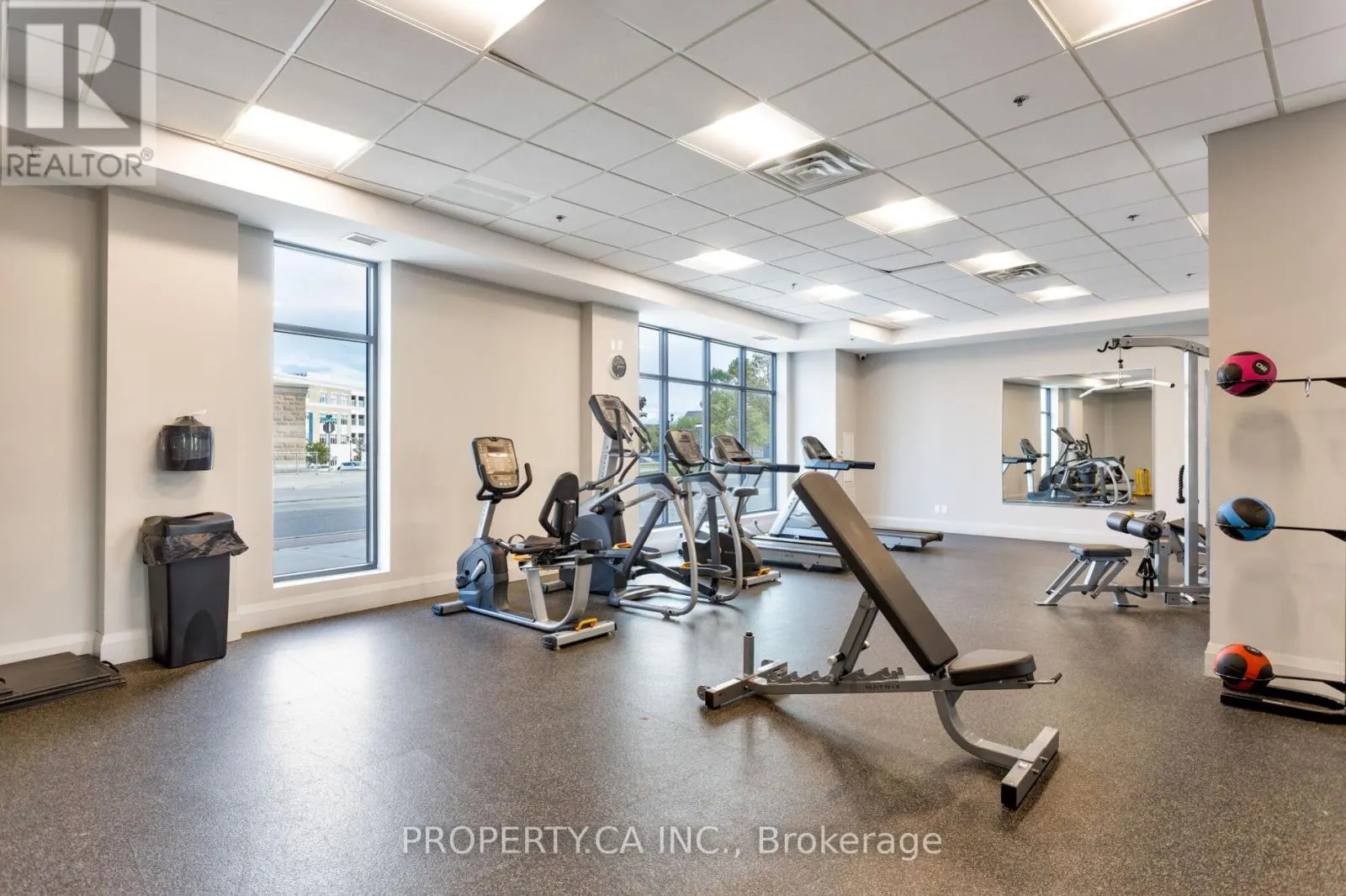 507 - 150 OAK PARK BOULEVARD