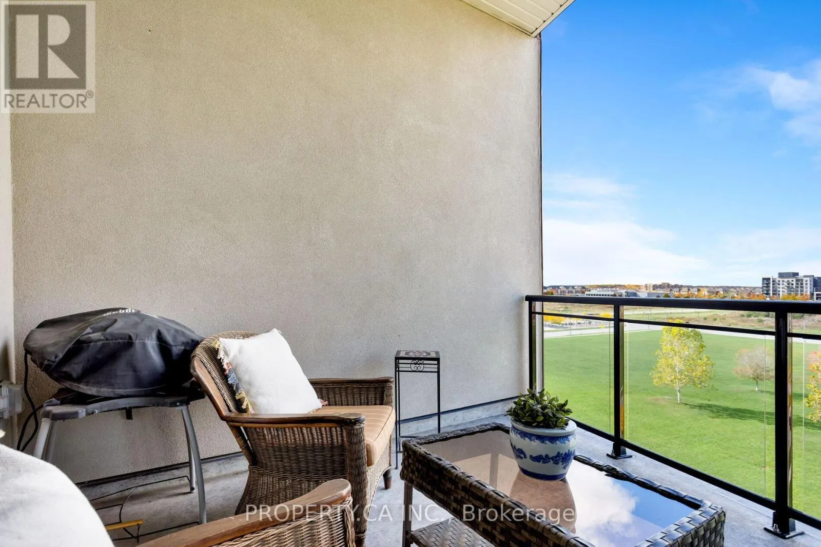 507 - 150 OAK PARK BOULEVARD