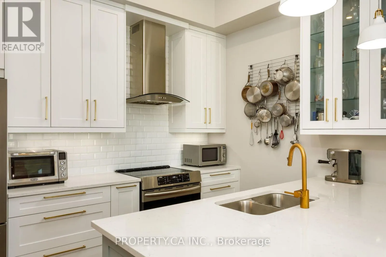 507 - 150 OAK PARK BOULEVARD