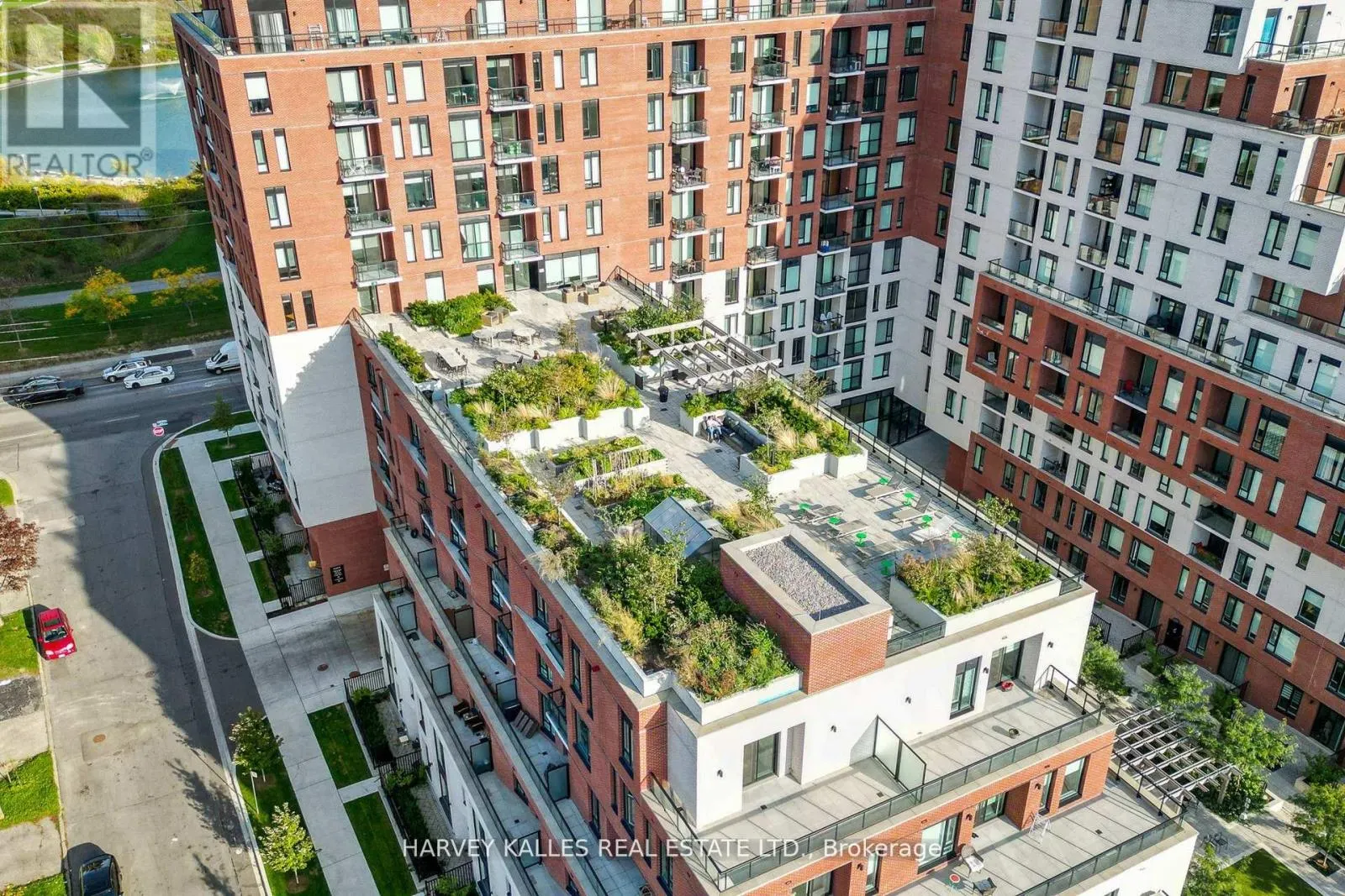 703 - 3100 KEELE STREET