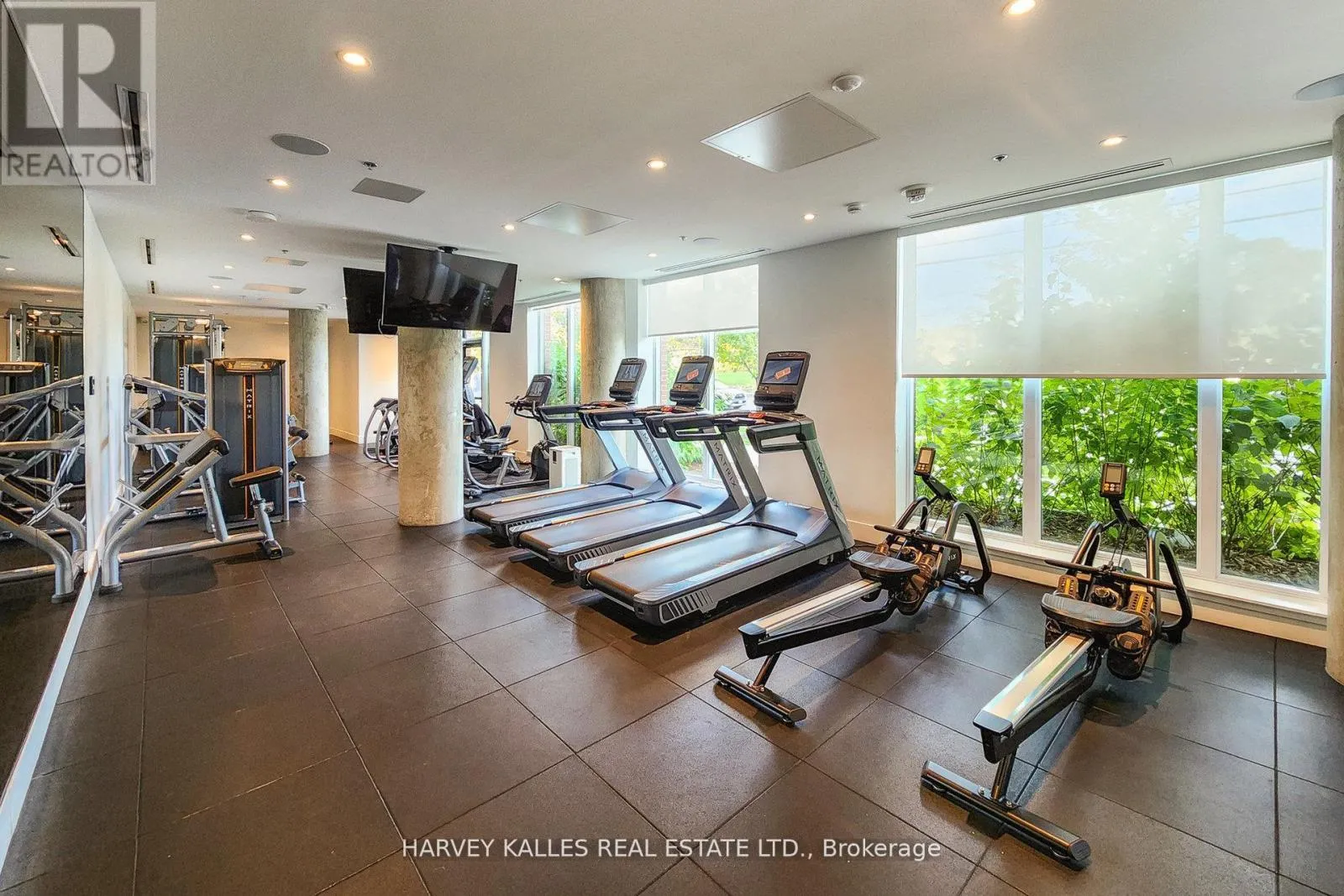 703 - 3100 KEELE STREET