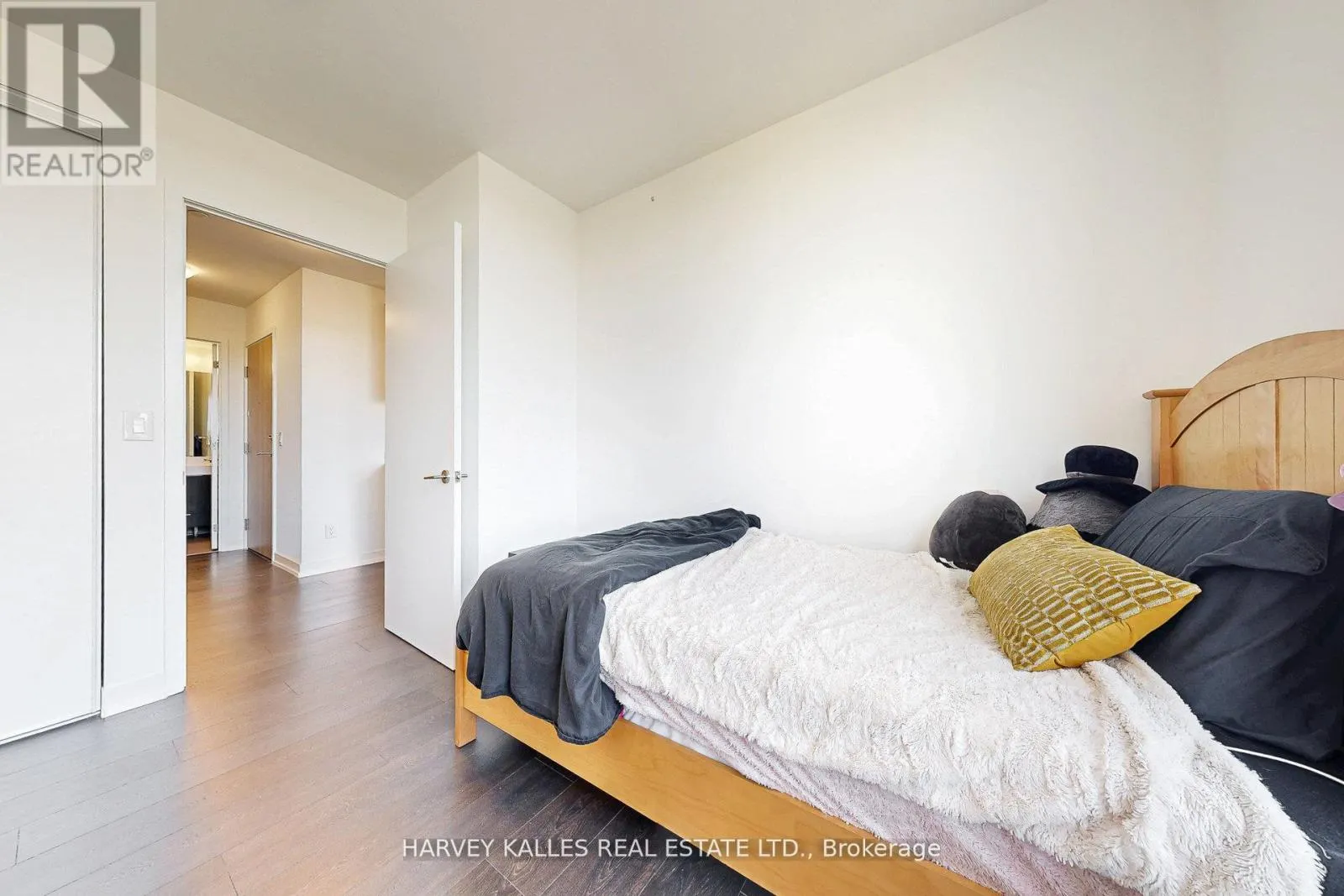 703 - 3100 KEELE STREET