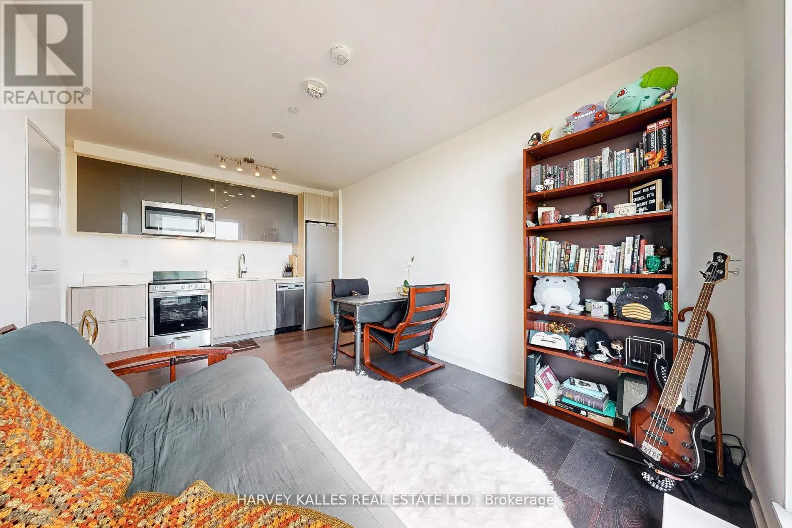 703 - 3100 KEELE STREET