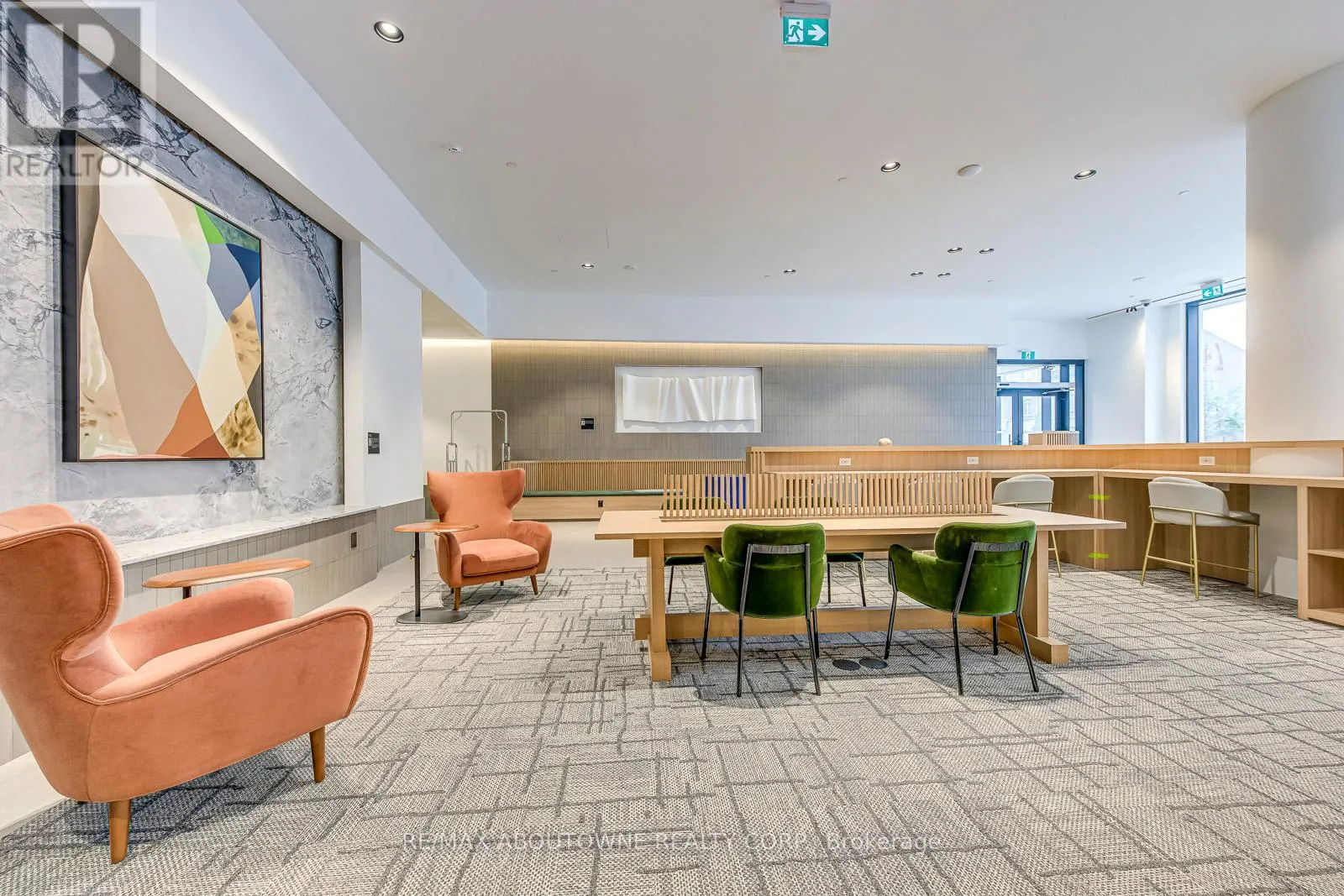 1106 - 395 SQUARE ONE DRIVE