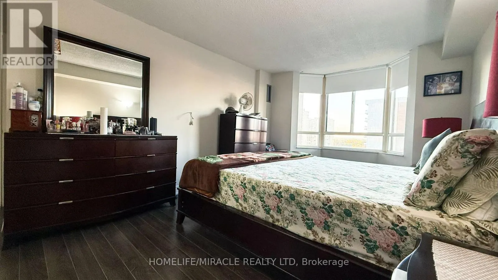 1404 - 5 LISA STREET