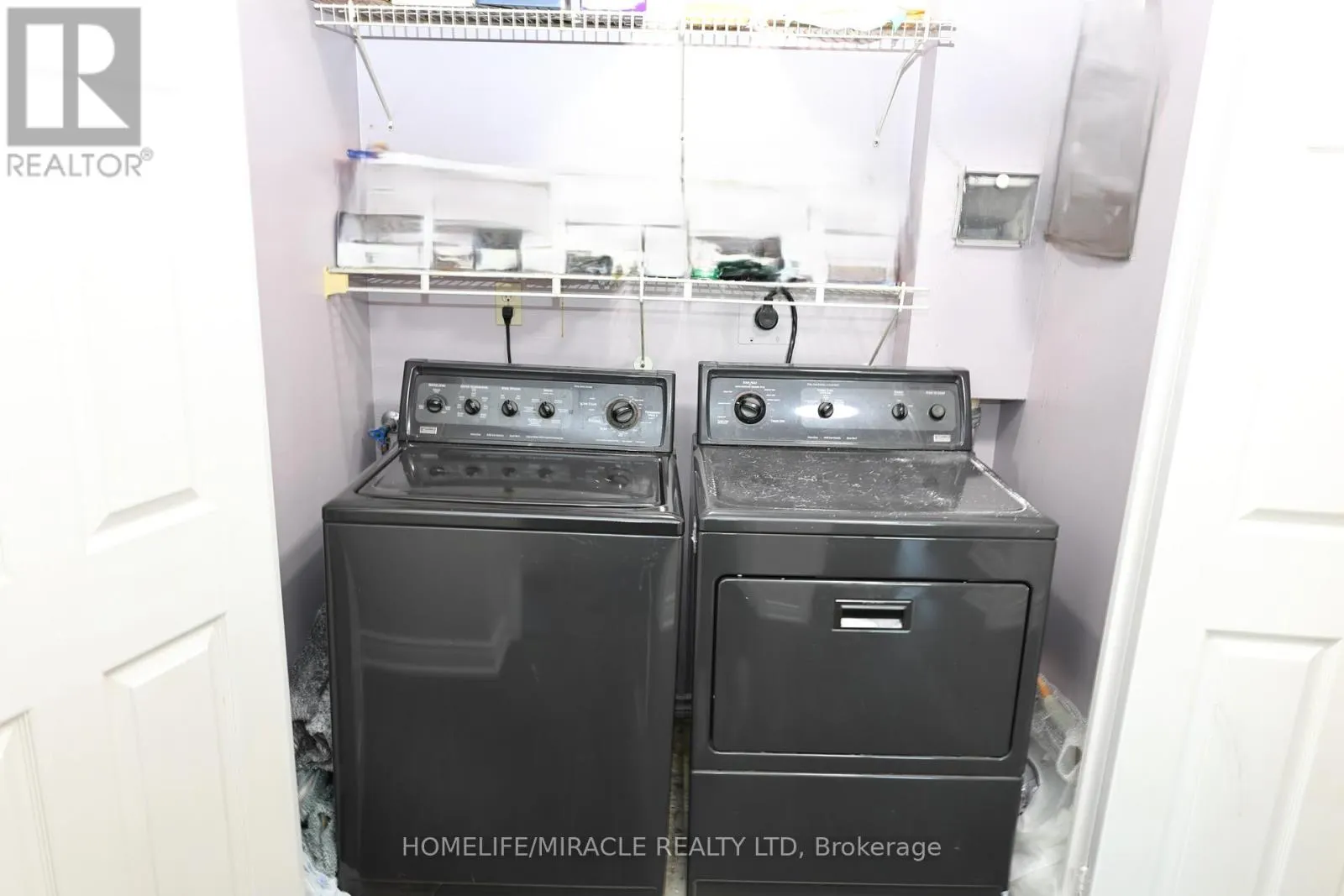 1404 - 5 LISA STREET