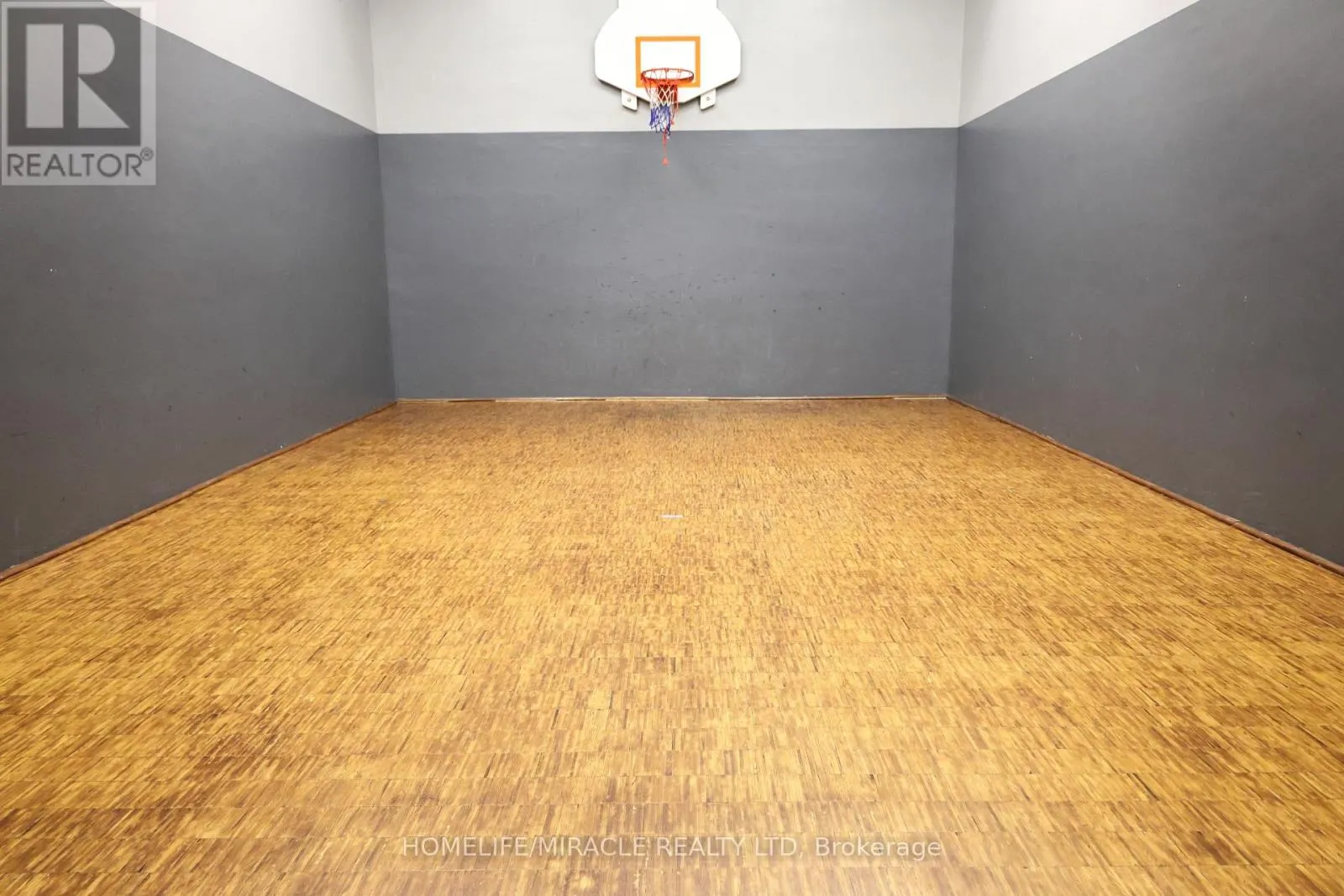 1404 - 5 LISA STREET