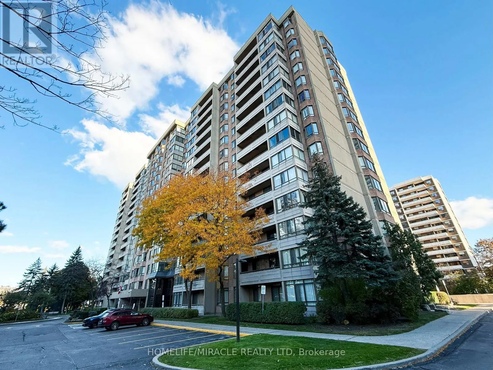 1404 - 5 LISA STREET