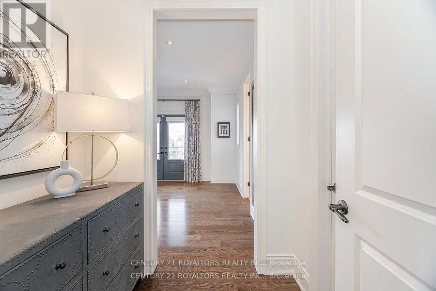 43 WISHING WELL CRESCENT