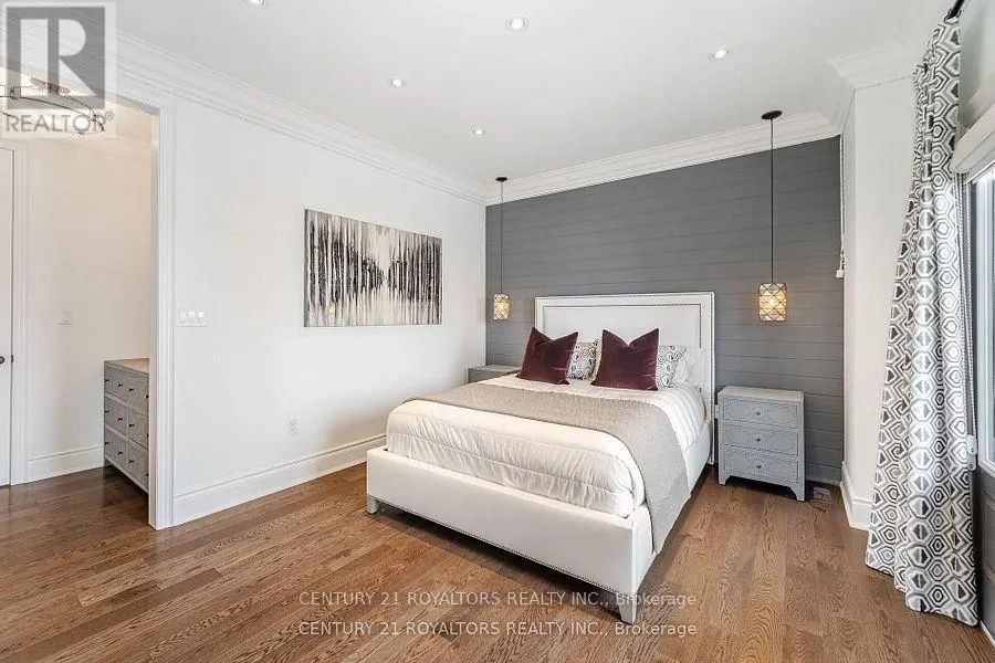 43 WISHING WELL CRESCENT