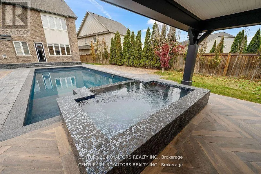 43 WISHING WELL CRESCENT