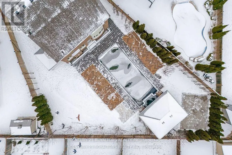 43 WISHING WELL CRESCENT