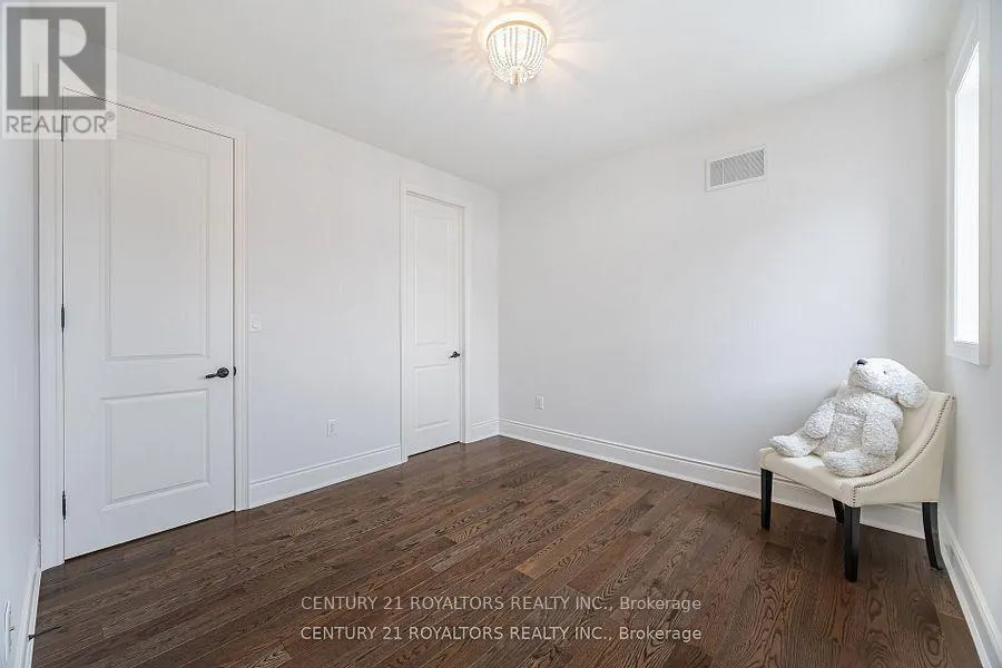 43 WISHING WELL CRESCENT