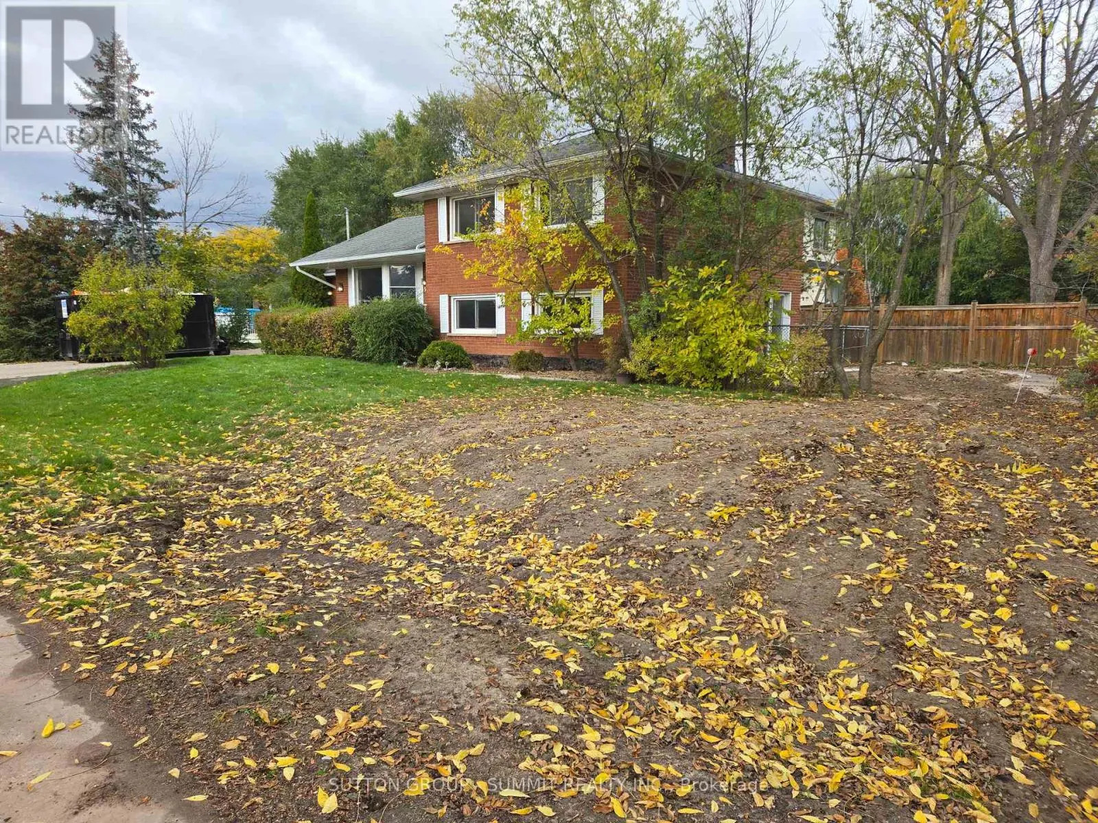 515 TRAFFORD CRESCENT