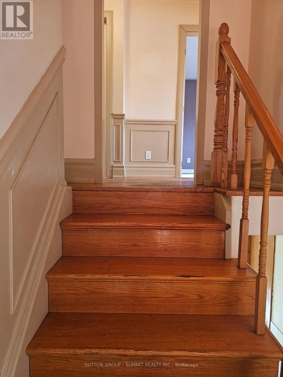 515 TRAFFORD CRESCENT