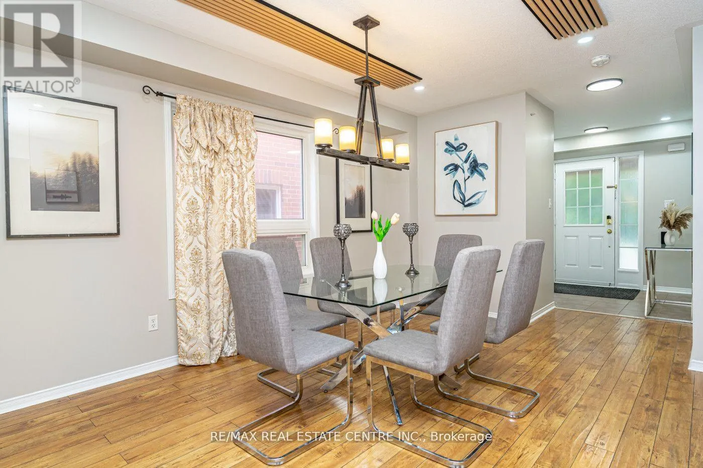 107 CROWN VICTORIA DRIVE