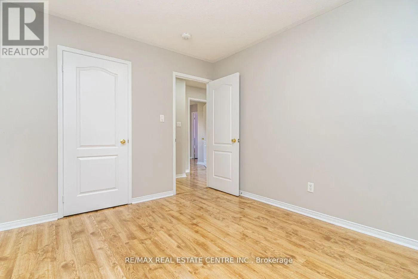 107 CROWN VICTORIA DRIVE