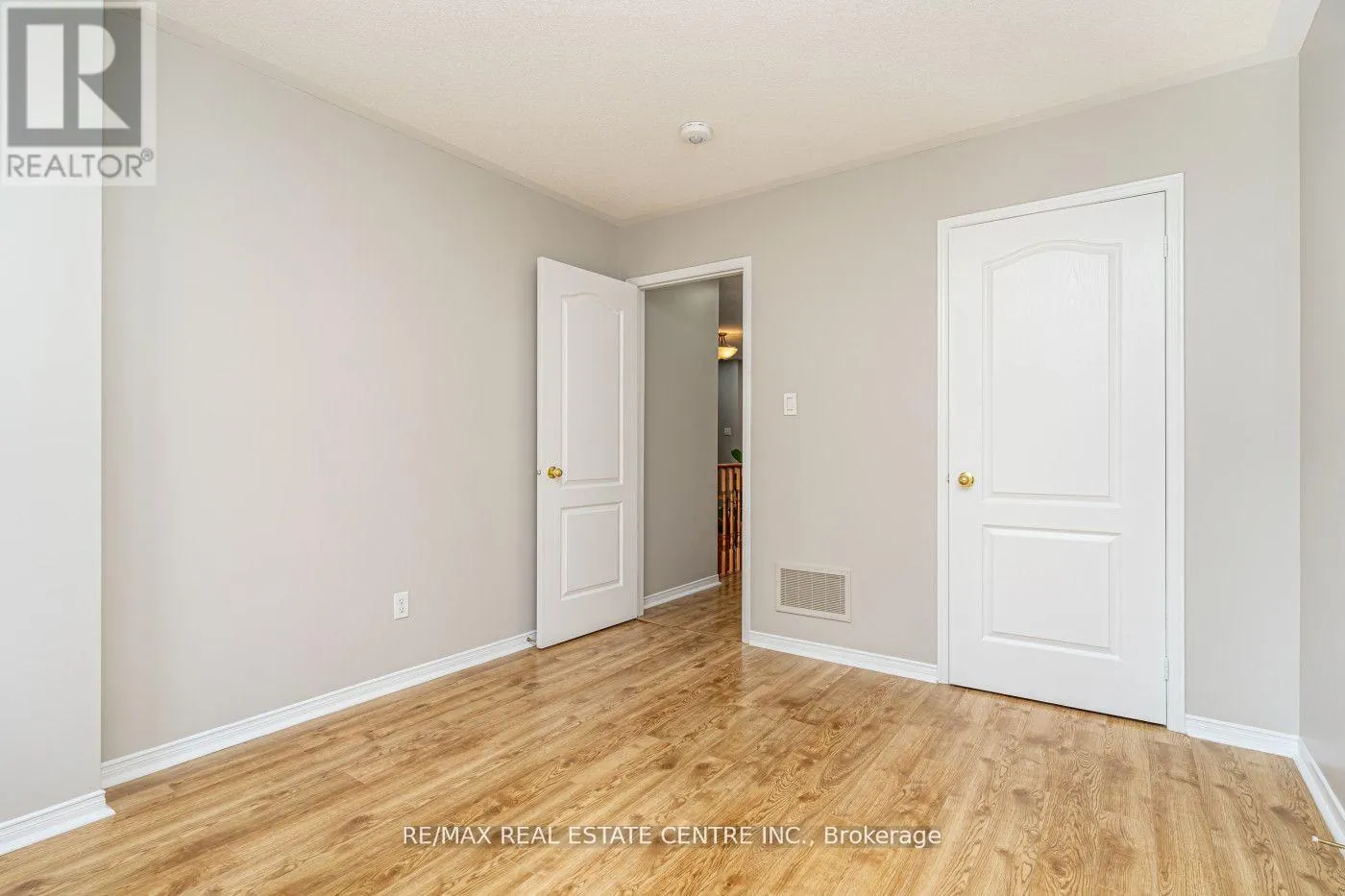 107 CROWN VICTORIA DRIVE