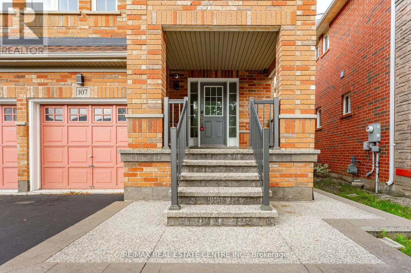 107 CROWN VICTORIA DRIVE